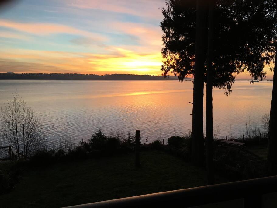 Saanichton Waterfront 2Br Suite With Superb Views Exterior foto